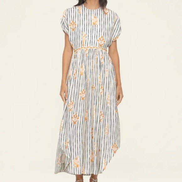 Agua Bendita Dresses & Skirts - Agua Bendita Strip Floral Maxi Dress Short Sleeve Cream Green Size Small NWT